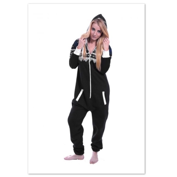 Skyline Wears Other - !SOLD! Women’s Aztec Black Zipper Hoodie Onesie